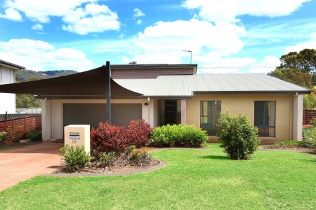 10 Appollo Place, Oxenford, QLD 4210