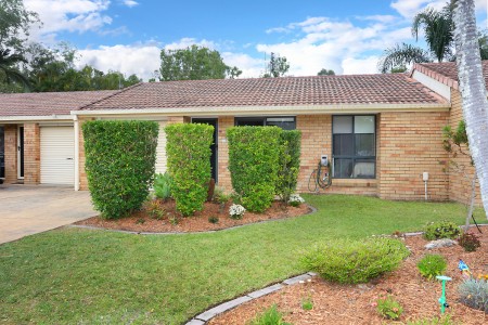 2 Figtree Court, Oxenford, QLD 4210