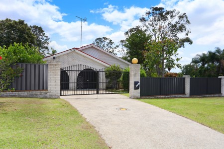 164 Discovery Drive, Helensvale, QLD 4212