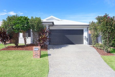 25 Brightstar Street, Ormeau, QLD 4208