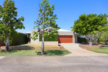 47 Homestead Circuit, Maudsland, QLD 4210