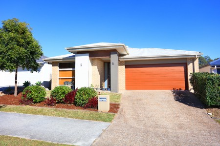 87 River Run Circuit, Ormeau Hills, QLD 4208