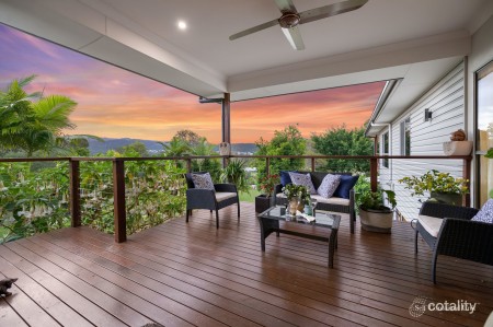 22 Summer Hill Crescent, Maudsland, QLD 4210