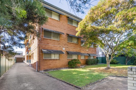 Spacious And Neat 1 Bedroom Unit