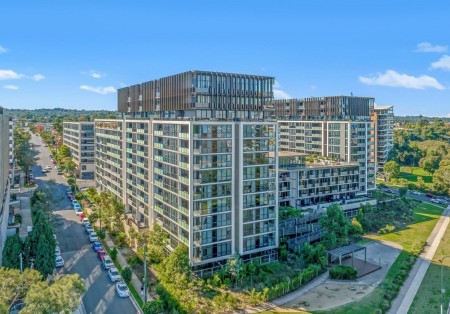 Sold by David Lao if you are looking to sell call 0466 756 377.