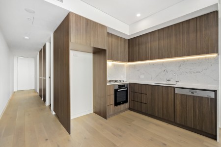 Central CBD Location