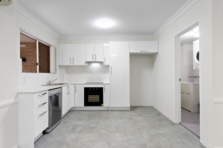 Tidy 2 Bedroom Unit