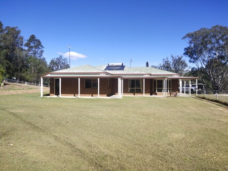 272 McQuillan Road, Ravensbourne, QLD 4352