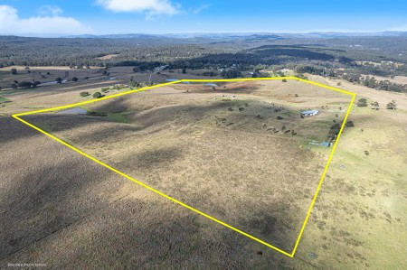 205 Anger Road, Crows Nest, QLD 4355