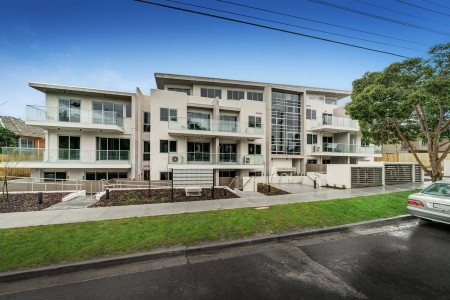 504/330 Manningham Road, Doncaster, VIC 3108