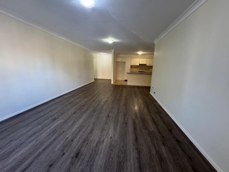 2 Bedroom Unit in the heart of Blacktown!