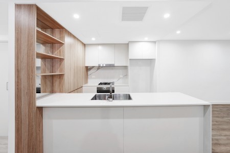 Ground Floor Luxury with a Huge Private Courtyard!