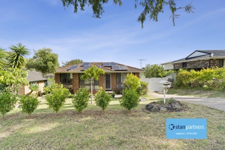 Amazing Family Home in Minto!