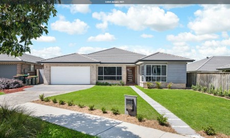 Modern Family Home in Oran Park