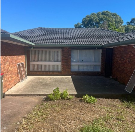 Stunning Multi-Generational Living. Fully Renovated 6-Bedroom Home