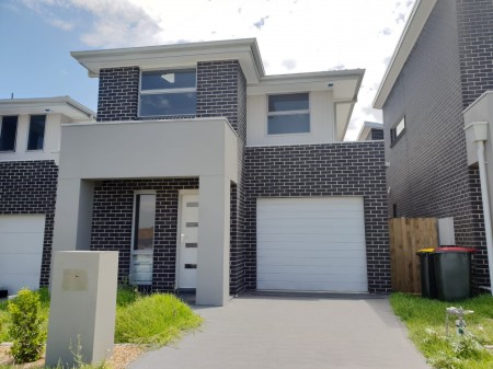 Stylish Modern Family Home in the Heart of Schofields
