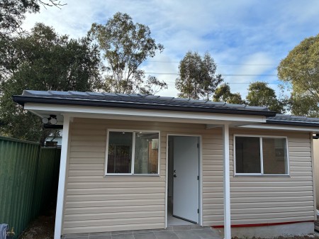 BRAND NEW GRANNY FLAT