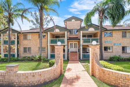 Modern Comfort with Exceptional Convenience