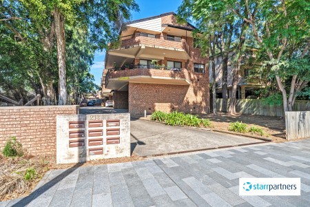 Full Brick Spacious 121Sqm 2-Bedroom Apartment
