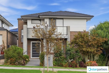 Modern 4-Bedroom Family Home