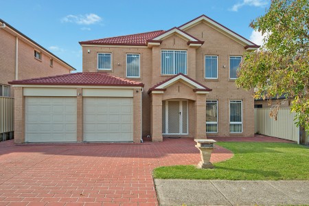 Spacious, Stylish and Perfectly Positioned !!