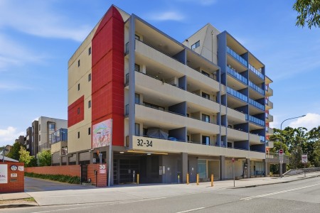 Renovated Unit!!