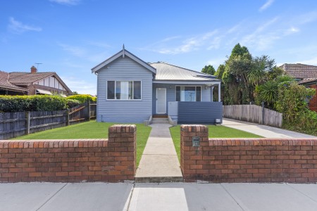 BIG SQM BLOCK, QUALITY HOME - OPEN TO VIEW SAT 06/06/2026 @ 11-11.30AM
