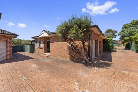 SINGLE LEVEL BRICK VILLA HOME - OPEN TO VIEW SAT 13/06/2026 @ 4-4.30PM