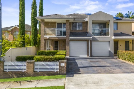 FULLY EQUIPPED 5 BEDDER  - OPEN TO VIEW SAT 06/06/2026 @ 1-1.30PM