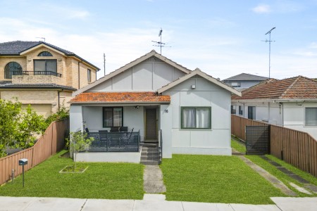 DOUBLE-LOT DEVELOPMENT OPPORTUNITY