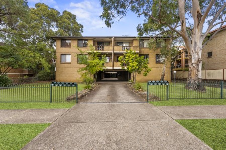 FULL BRICK SECURITY APARTMENT