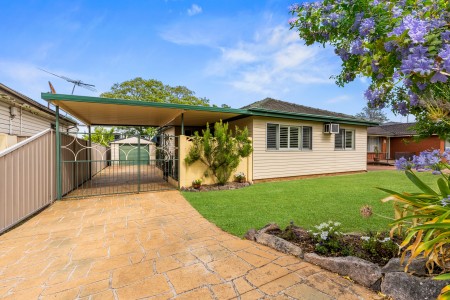 LEAFY LOCATION, STANDALONE HOME