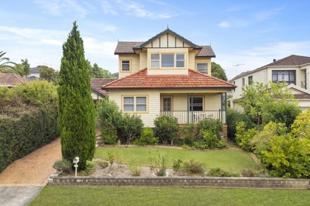 CHARACTER FILLED FAMILY HOME