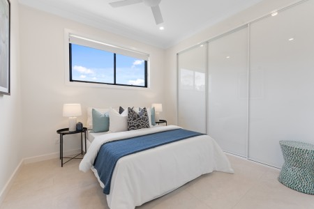 Stunning Brand New 4 Bedroom Home, Fantastic Location!