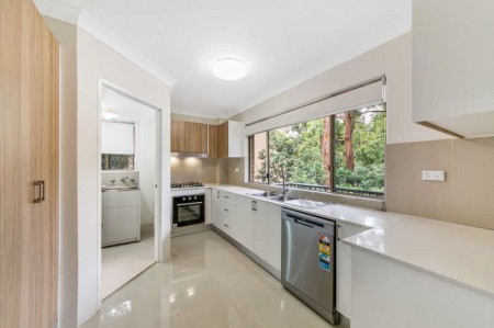 Home Sweet Home! Spacious Renovated Three Bedroom Apartment  with Gas Cooking and Air Conditioning!