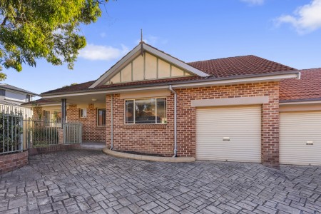 PRIME LOCATION VILLA HOME