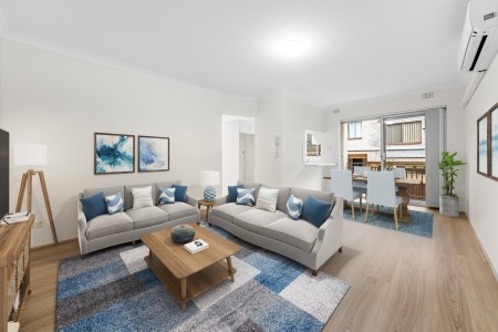 Stunning Two Bedroom Apartment in an Unbeatable Location!