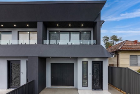 Stunning Brand New 3 Bedroom Triplex, 4 Bathrooms!
