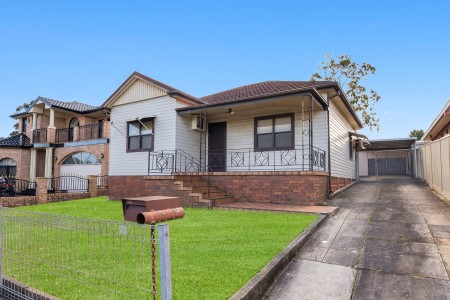 HIGH-SIDE OPPORTUNITY ON 781SQM