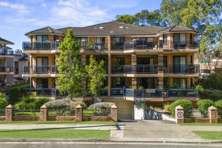 CLOSE TO EVERYTHING - OPEN TO VIEW SAT 01/08/2026 @ 10-10.30AM