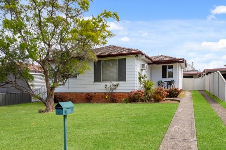 FABULOUS FIRST HOME - OPEN TO VIEW SAT 24/10/2026 @ 2-2.30PM