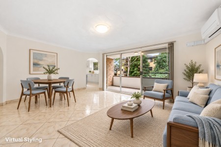 Freshly Updated Air-Conditioned Two-Bedroom Unit with Single Garage!