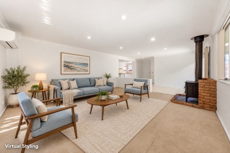 Air-Conditioned Family Home with Flexible Floorplan!