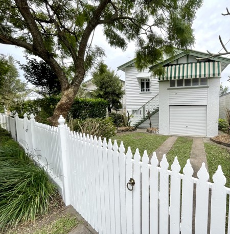 26 GEERA STREET, Coorparoo, QLD 4151
