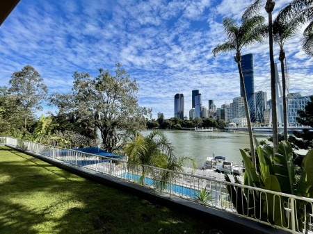 12/355 Main Street, Kangaroo Point, QLD 4169