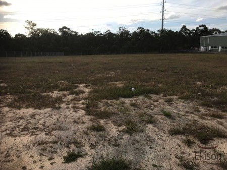 77-79 Magnesium Drive, Crestmead, QLD 4132
