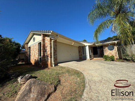 11 Carnea Place, Regents Park, QLD 4118