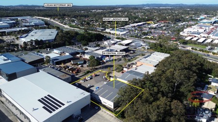 26 Central Court, Hillcrest, QLD 4118