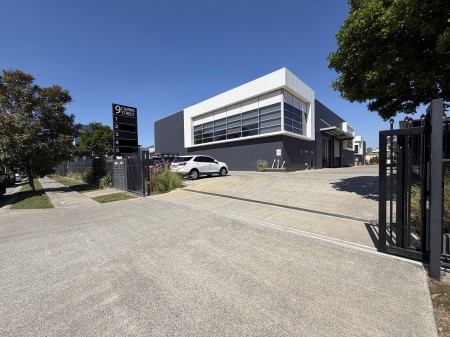 2/9 Cairns Street, Loganholme, QLD 4129