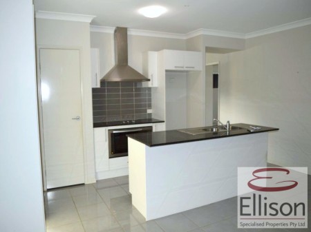 2 Doherty Place, Wakerley, QLD 4154